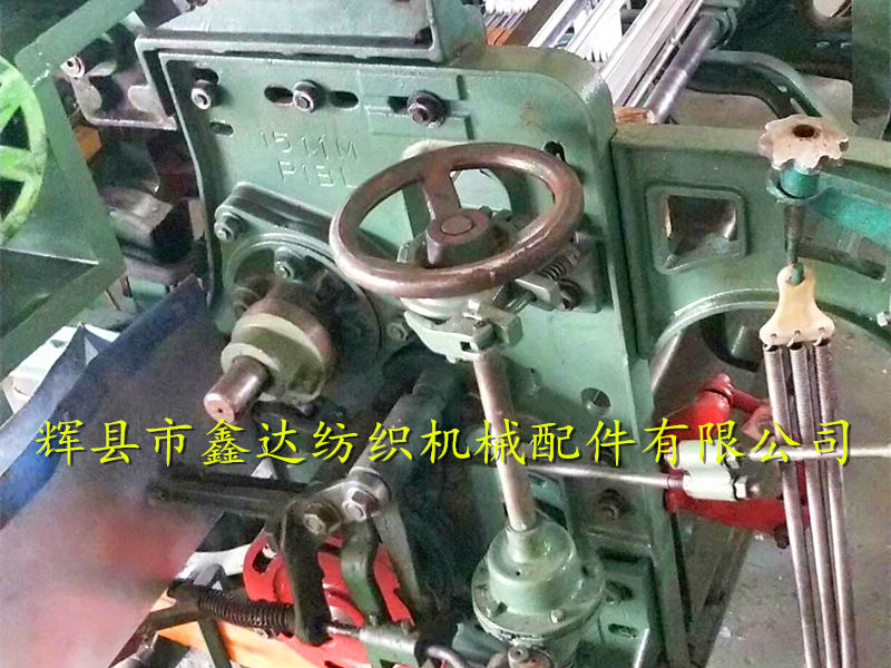 1515小型織布機(jī)改裝技術(shù) 1511織布機(jī)SJ機(jī)外送經(jīng)